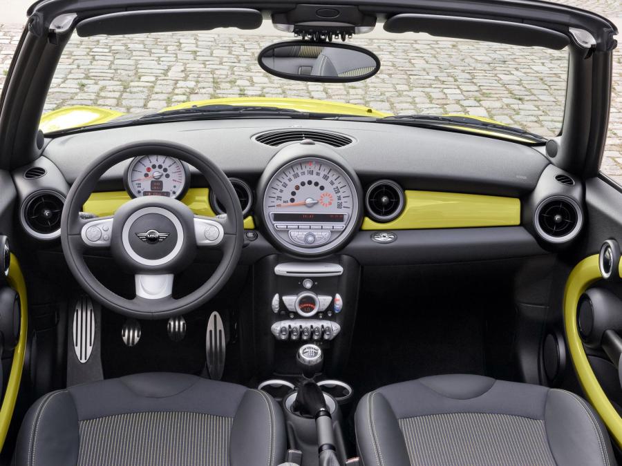  Mini Cooper S Cabrio 2009 года  (фото 8 из 130)